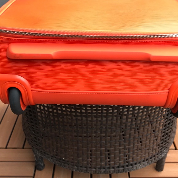 ❌SOLD❌Louis Vuitton Pegase 55 Epi Suitcase - Picture 16 of 16